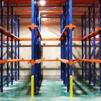 Накопитель высокой плотности в стойке